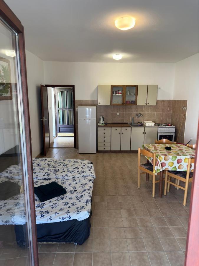 Apartmani Marko Novalja Ngoại thất bức ảnh
