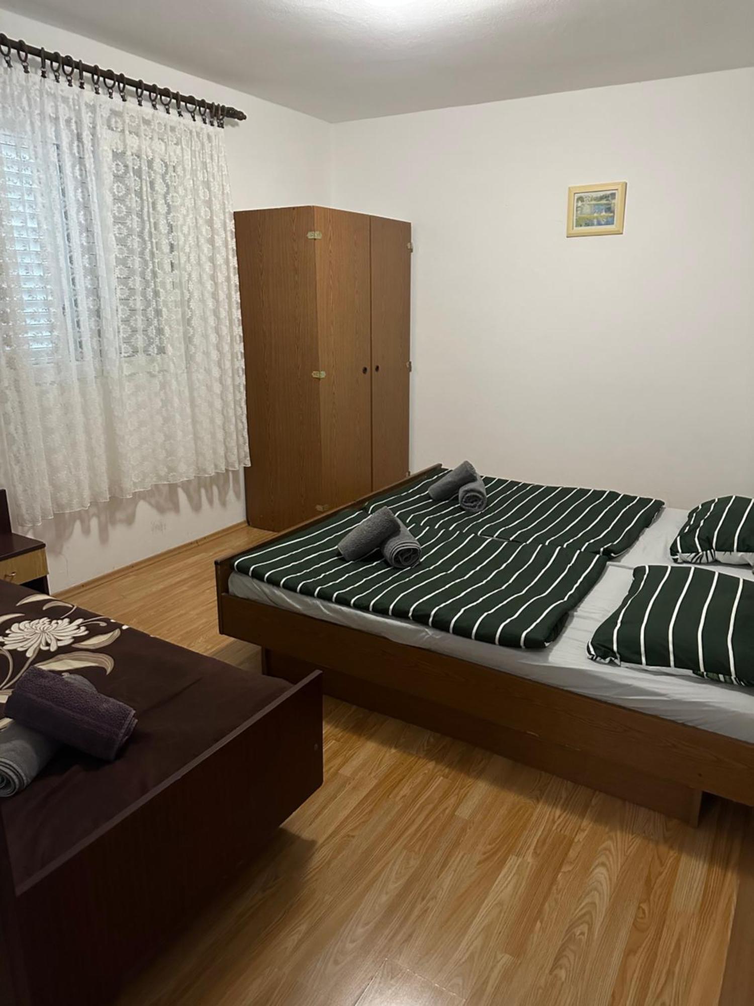 Apartmani Marko Novalja Ngoại thất bức ảnh